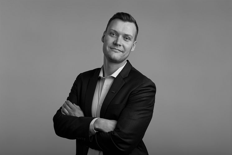 Thomas Lundberg_13B_SV.jpg