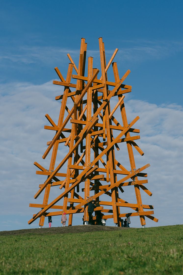 PurplePath_Zwei in ein ander Gewobene_Olaf Holzapfel_ Amtsberg _Werk_Foto_ Johannes Richter (1).jpg