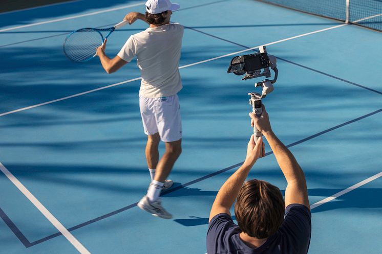 RS 4 Mini + AI300  Intelligent Tracking and Framing.jpg