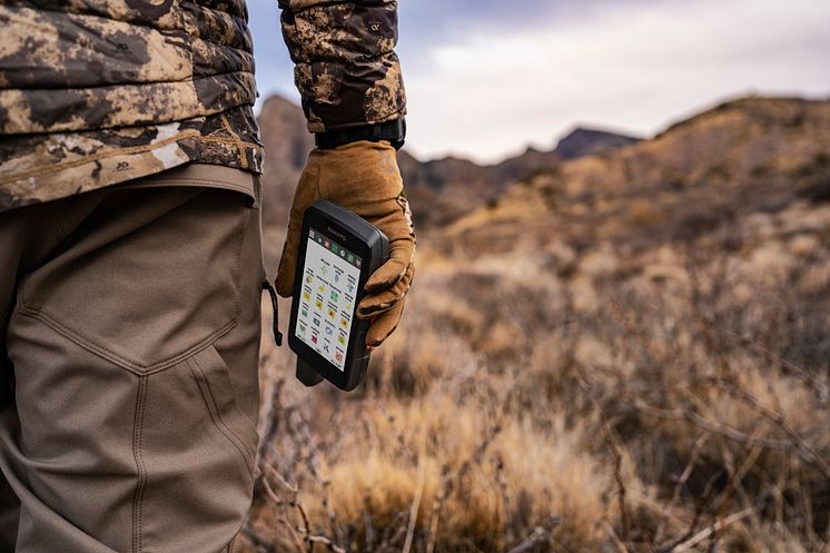 Garmin_Montana 7xx2.jpg