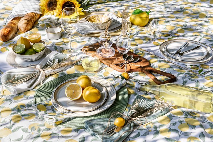Rusta_2025_S2_table_setting_lemons-I.jpg