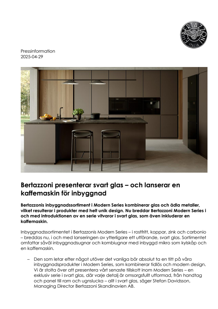 Bertazzoni presenterar svart glas och lanserar en kaffemaskin för inbyggnad.pdf