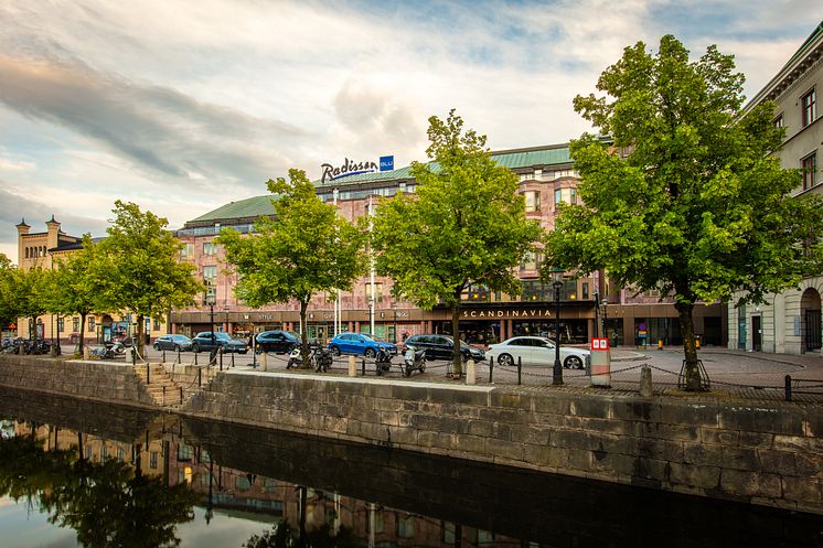 Radisson Blu Scandinavia @2400px-3.jpg