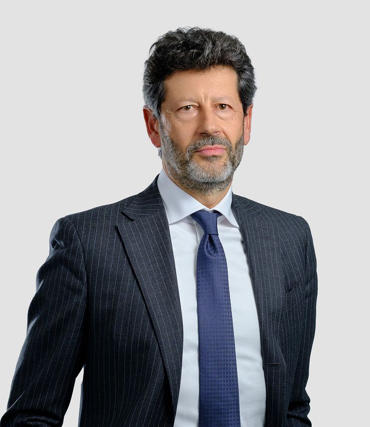 Giuseppe Marino Hitachi Rail CEO headshot 2.jpg
