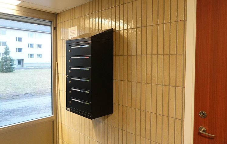 Väderboxar (säkerhetsdörrar från Boxicon) för postboxar och fastighetsboxar