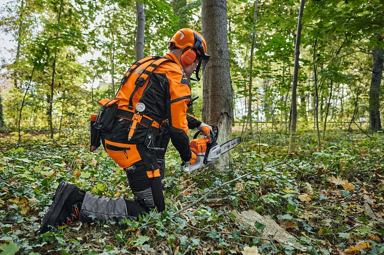 STIHL_ADVANCE_X-Flex_Hueftgurt_Anwendung.jpg