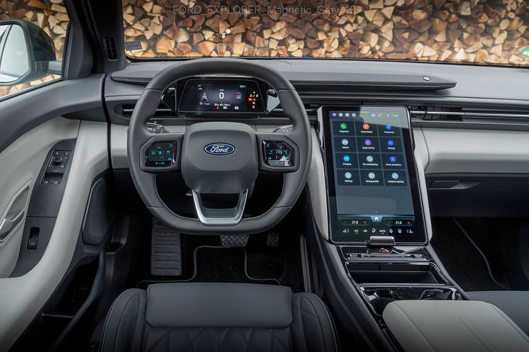 FORD EXPLORER Magnetic Grey 2024 (7).jpg