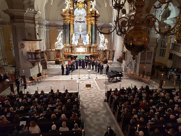 SweedEst & Friends Gustaf Vasa kyrka.jpg
