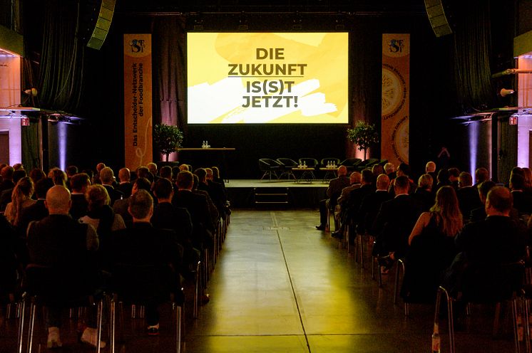 SETKickoff2025-0003.jpg