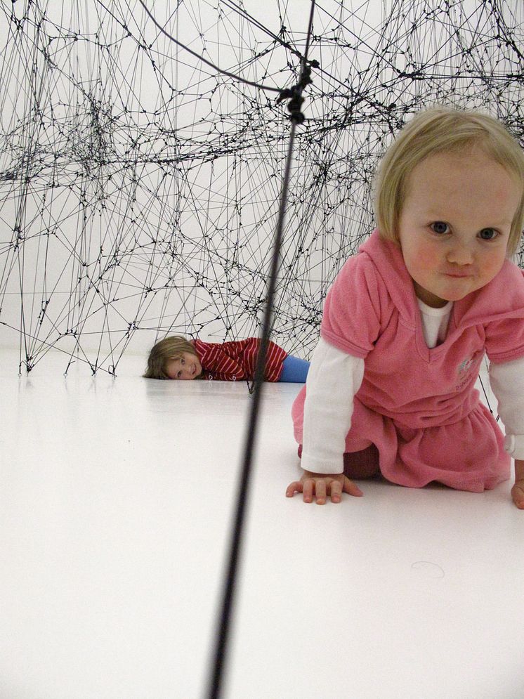 Tomás Saraceno