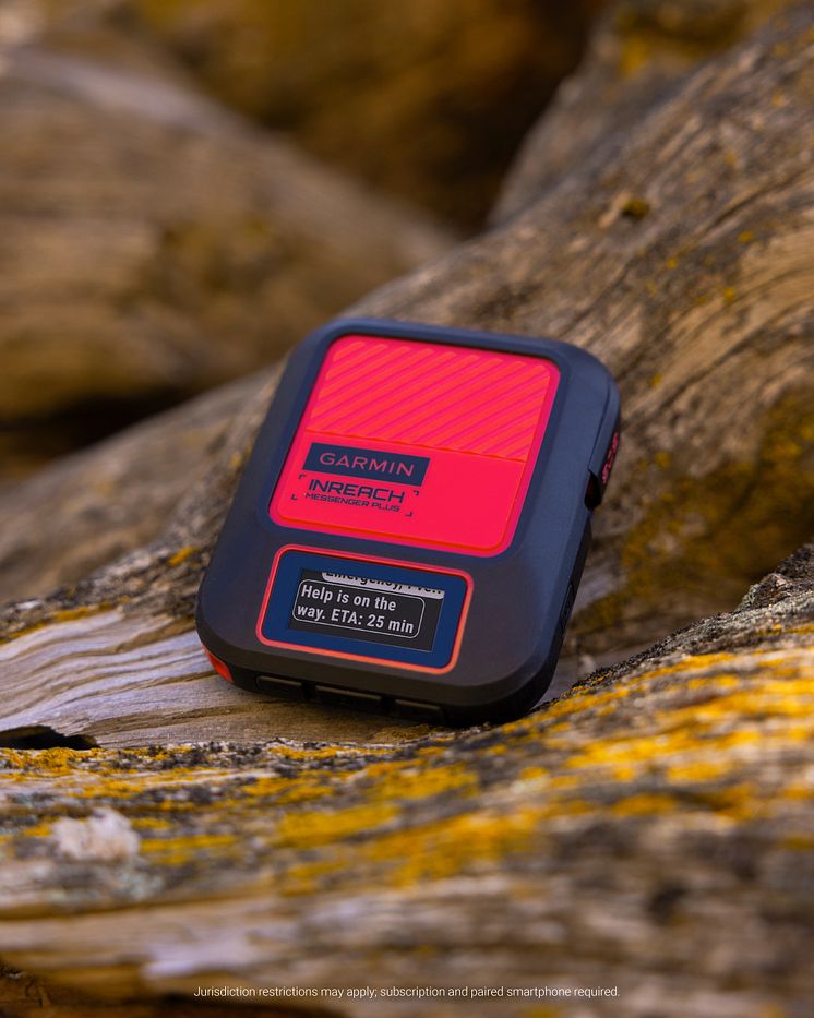 inReach Messenger Plus, lifestyle.jpg