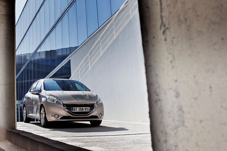 Peugeot 208 – nya generationens småbil