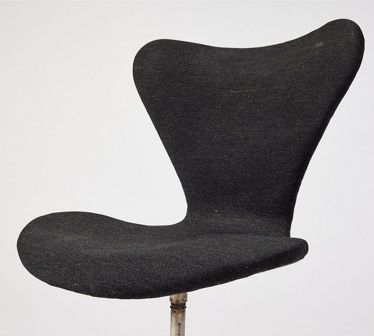 Sjuan kontorsstol av Arne Jacobsen