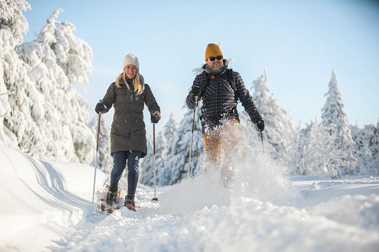 Oberwiesenthal_Fichtelberg_Winter_Schneeschuhwandern_Genuss TVE Studio2Media_800A1619.jpg