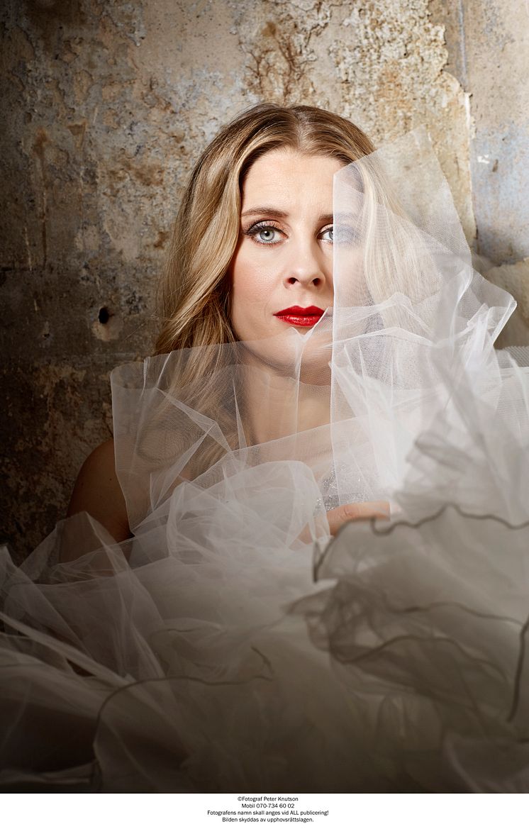Malin Bystrom_tryck_photobyPeterKnutson.jpg