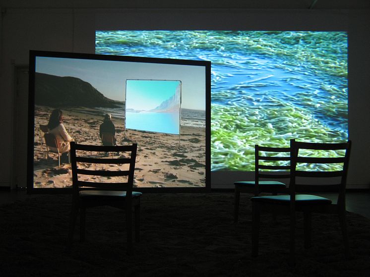 The Spiral and the Square; Maurício Dias och Walter Riedweg, Juksa, 2006. Installation view