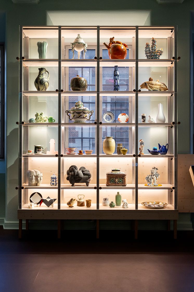 Designhistorier Fönster mot samlingen - keramik, på Röhsska museet