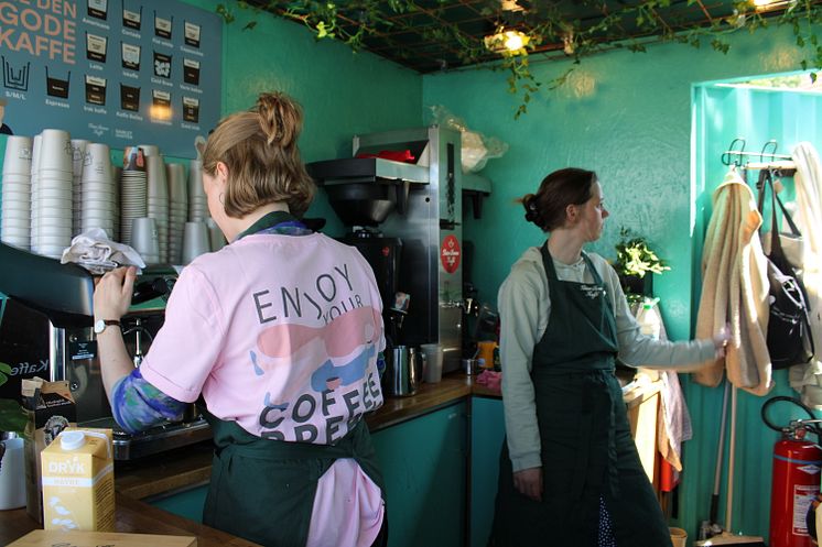 Peter Larsen Kaffe Barista.JPG