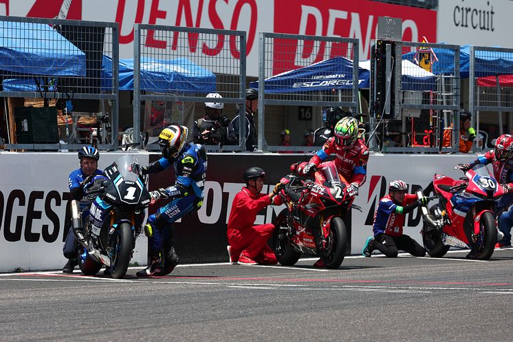 2024072204_002xx_First_podium_at_Suzuka_8Hours_en_4000.jpg