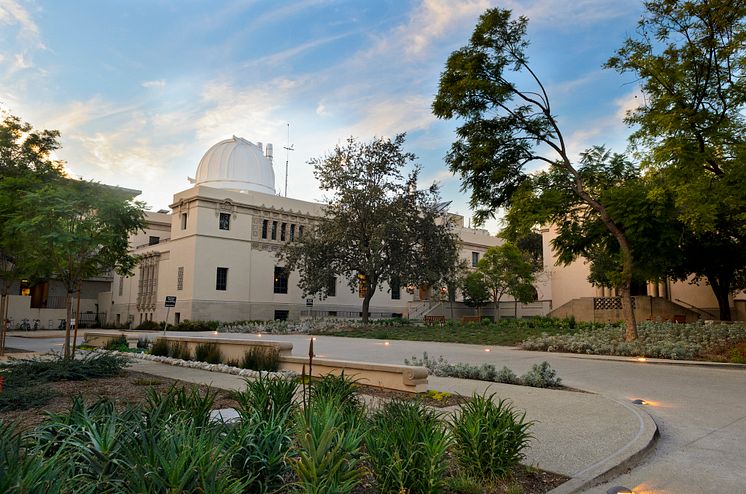 Linde Laboratory, Caltech, California