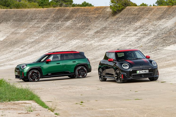 MINI JCW Electric og MINI JCW Aceman