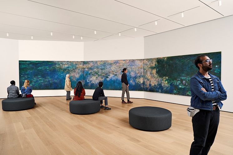 Samsung-TVs-and-Displays-The-Frame-Samsung-Art-Store-MoMAs-Collection_main3.jpg