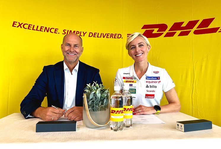 NSF-langrenn-DHL-gul-bakvegg-logo-bredde.jpeg