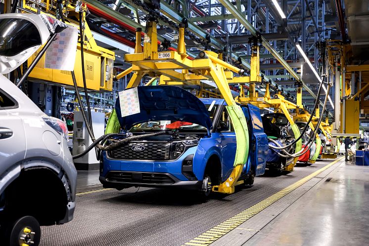 2025_FORD_ELECTRIC_VEHICLES_18.jpg