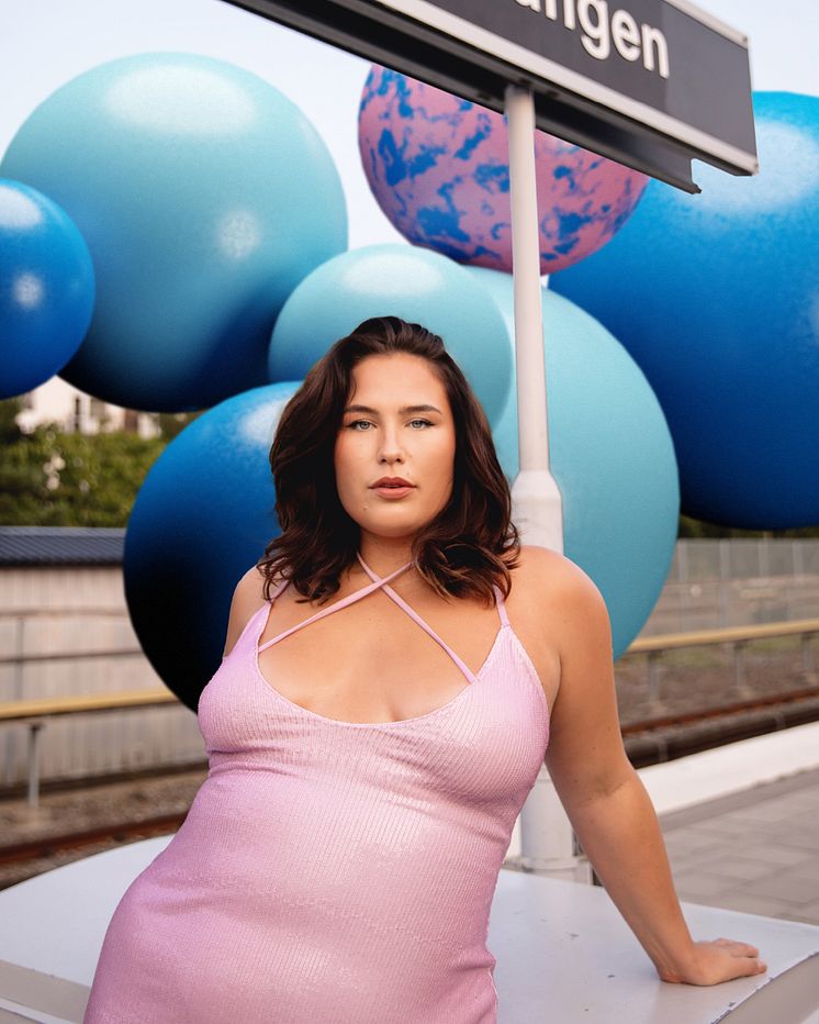 KSF25-Molly-Hammar-4x5-v1.jpg