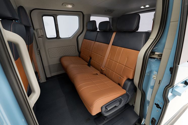 Kia PV5 Passenger
