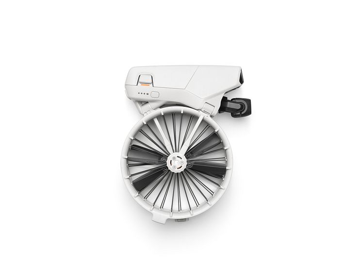 DJI Flip_battery inserted_2.jpg