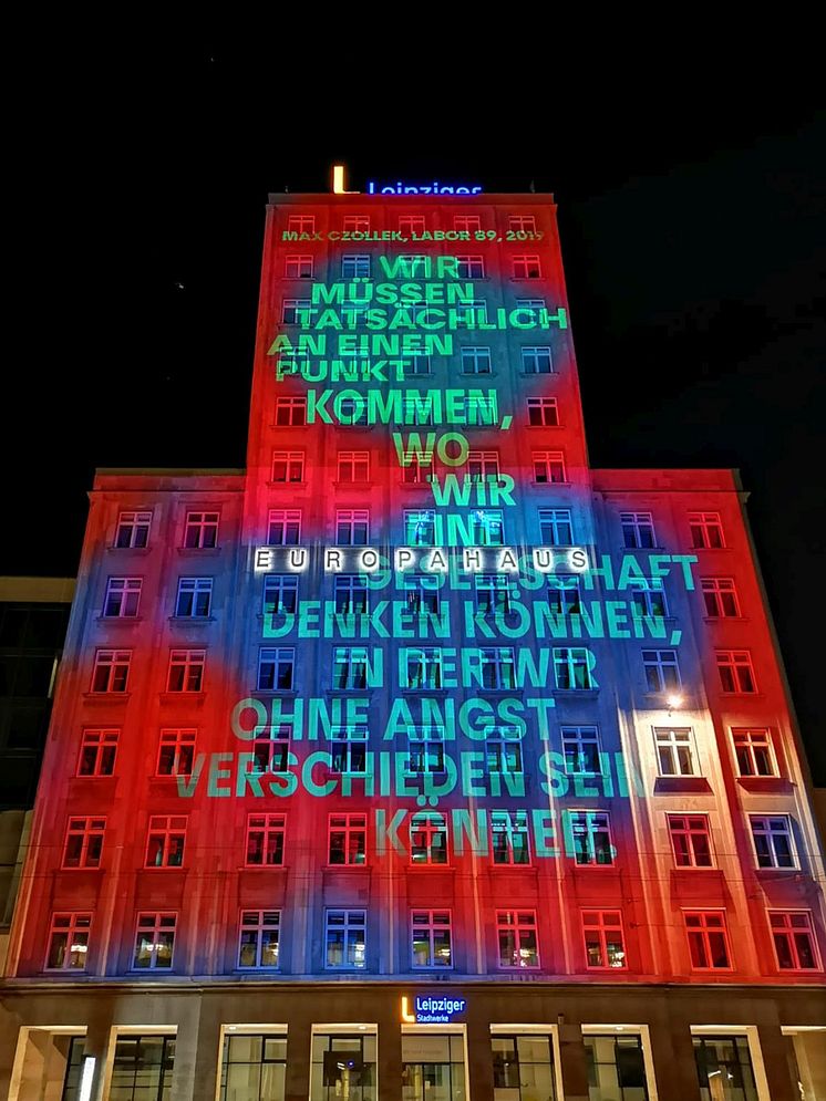 Aufbau Lichtfest Leipzig 2024: 14 Europahaus (Augustusplatz 7)