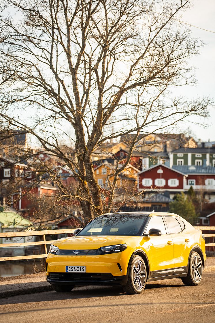 Ford_Capri_042025-09.jpg