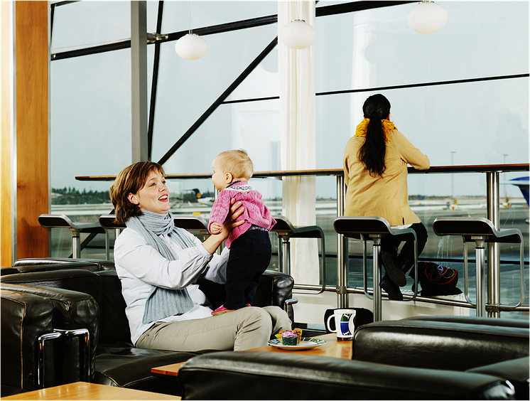Resande familj, Stockholm Arlanda Airport