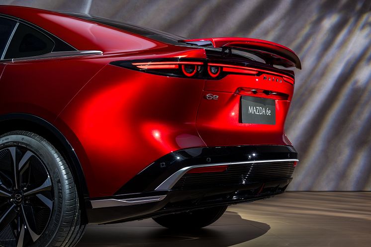 Mazda 6e