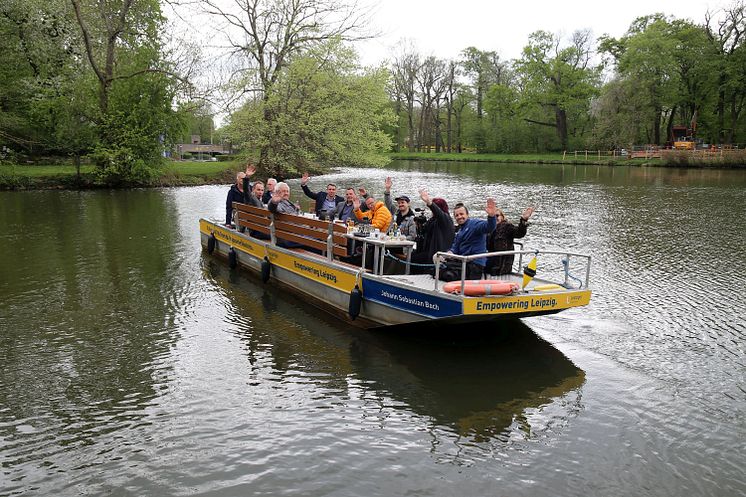 Stadthafen Leipzig - Motorboot "Johann Sebastian Bach"