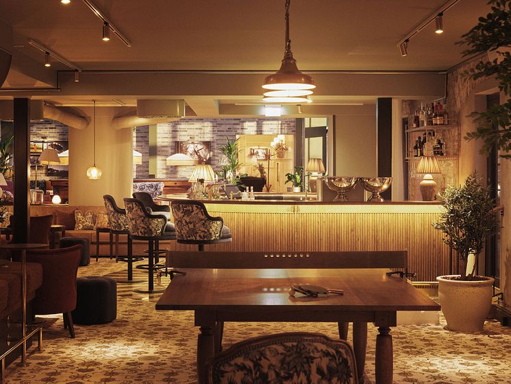 Maryhill_bar.jpg