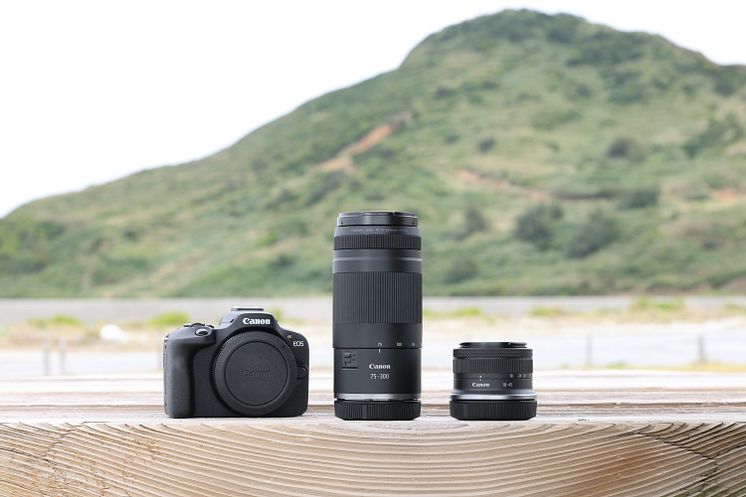 RF 75-300mm F4-5.6_Group_Shot_Kit_CINC_R6_A0727[1].jpg