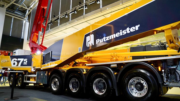 Putzmeister BSF 67-5.19 i LS, Fahrgestell modifiziert von Paul