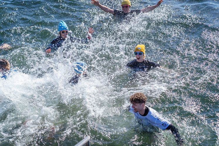 Sprung ins Wasser 2025