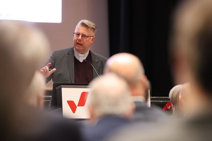 Worüber man schweigen muss  Privatdozent Pfarrer Dr. Marc Röbel lehrt jetzt an Uni Vechta 