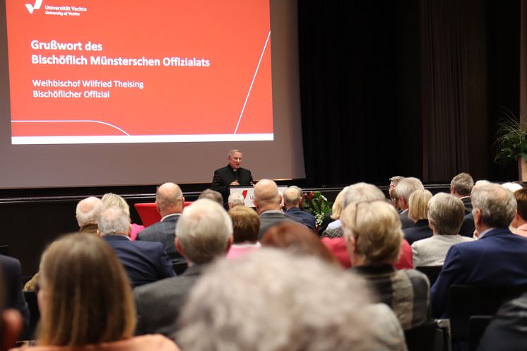 Worüber man schweigen muss  Privatdozent Pfarrer Dr. Marc Röbel lehrt jetzt an Uni Vechta 