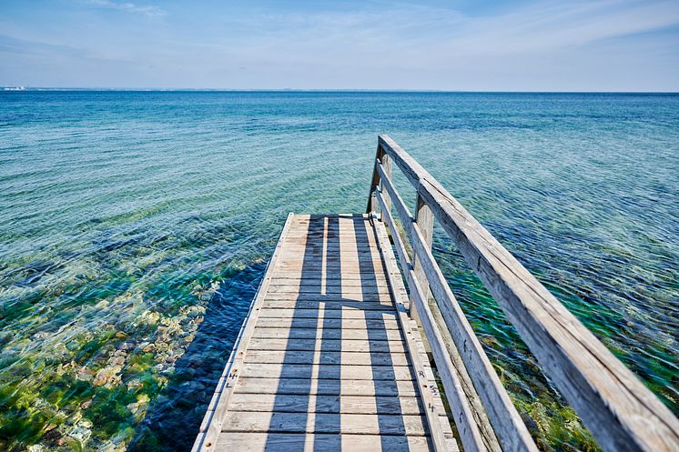 Timmendorfer Strand_Timmendorfer_Strand_Badesteg_in_der_Ostsee.jpg