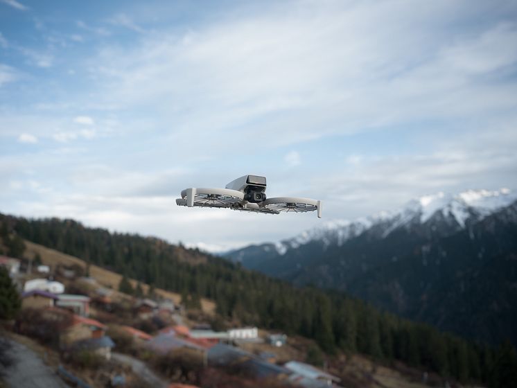 DJI FLIP_Close up_01.jpg