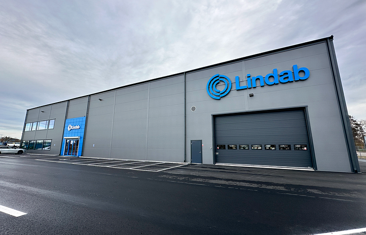 Lindabs alla proffsbutiker drivs av förnybar el från vattenkraft.