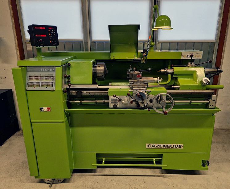 1b CAZENEUVE HBX360 Lathe.jpg