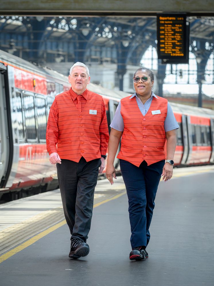 Colleagues celebrate 40 years of the Gatwick Express
