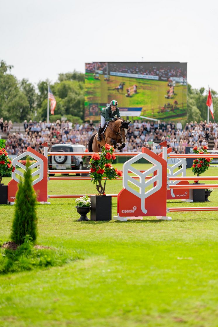 Cian O’Connor on Fancy de Kergane 