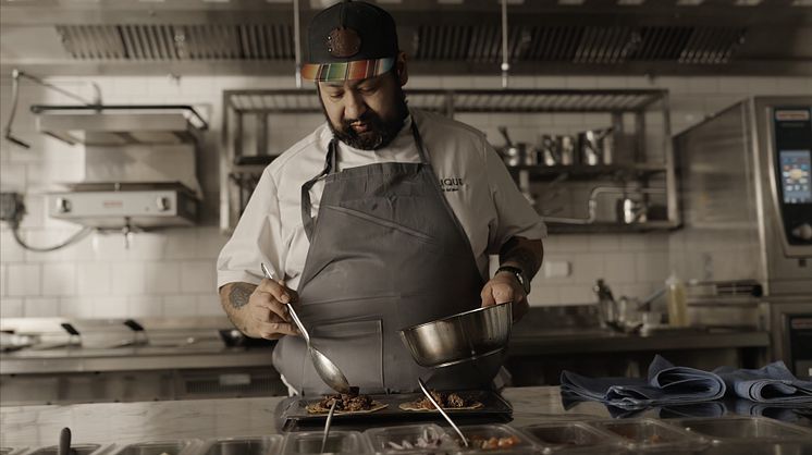 Boketto 3 Ozzy Duenas Beltran.jpg