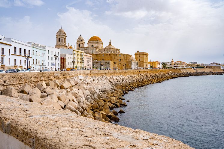 Cadiz seafront, Spain.jpg